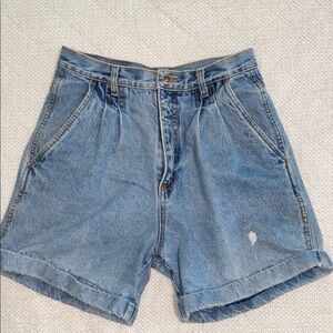 Bill Blass pleaded Denim Blue Women's jorts size 10